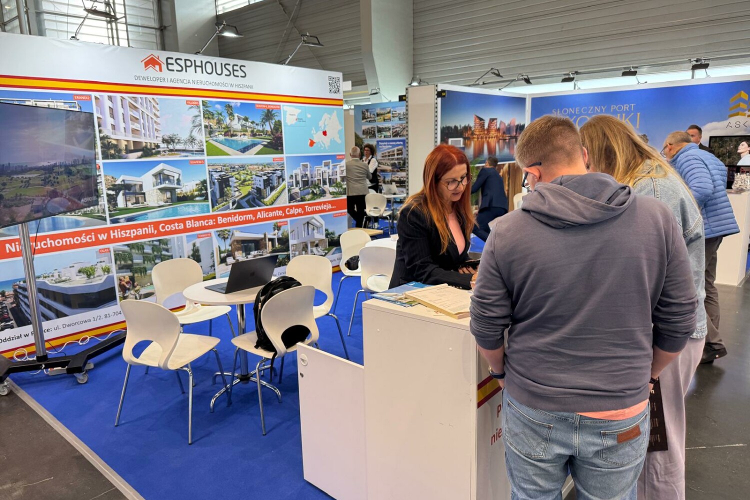 ESPHOUSES participă ca expozant la târgul imobiliar INRE din Poznań, Polonia